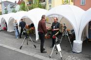 Der Stand ist fertig, die Gste knnen kommen